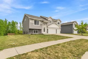 645 Highview Loop SE, Pine City, MN 55063 - Photo 2