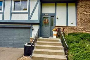 6852 MacBeth Cir, Woodbury, MN 55125 - Photo 2