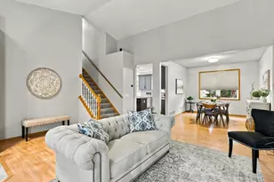 6621 Carlisle Curve, Shakopee, MN 55379 - Photo 8