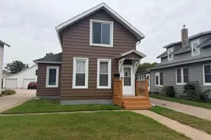 825 W 5th St, Winona, MN 55987 - Photo 1