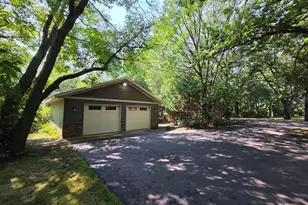 5013 Hidden Acres Cir, Saint Cloud, MN 56301 - Photo 2