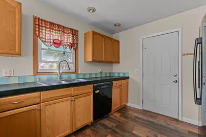 1600 131st Avenue NE, Blaine, MN 55449 - Photo 8