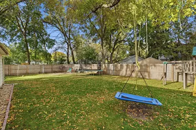 1221 13th Avenue SW, Willmar, MN 56201 - Photo 16