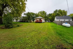 305 N Secor St, Bricelyn, MN 56014 - Photo 16