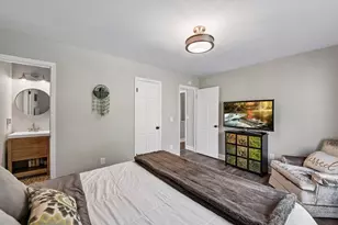 501 Laredo Ln, Chanhassen, MN 55317 - Photo 18