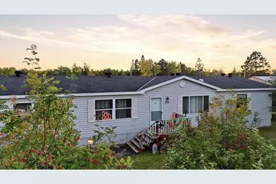 312 Lawson Avenue, Bovey, MN 55709 - Photo 4