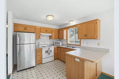 524 Weaver Boulevard, Anoka, MN 55303 - Photo 2