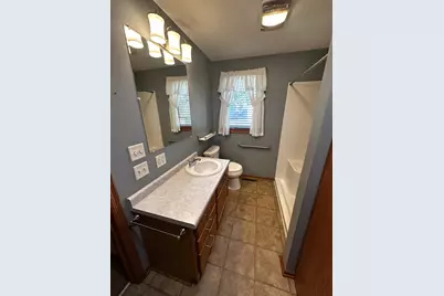 403 N Madison Street, Minneota, MN 56264 - Photo 12