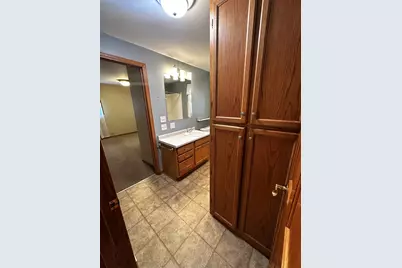 403 N Madison Street, Minneota, MN 56264 - Photo 10