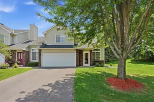 17700 41st Ave N, Plymouth, MN 55446 - Photo 2