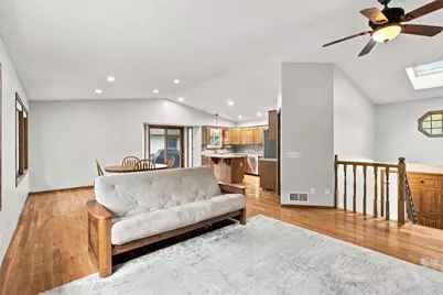 7615 118th Way N, Champlin, MN 55316 - Photo 4