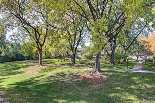 214 Windsor Ct, New Brighton, MN 55112 - Photo 44