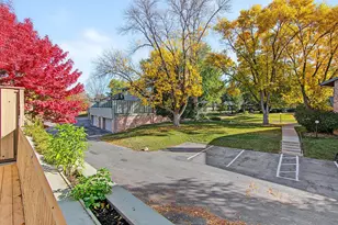 214 Windsor Ct, New Brighton, MN 55112 - Photo 32