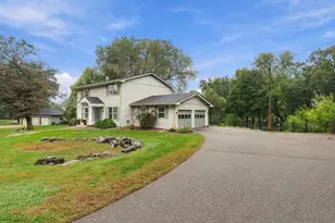 486 Rimrock Dr, Apple Valley, MN 55124 - Photo 30