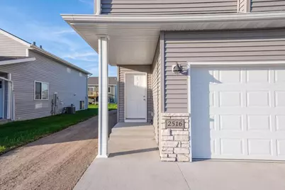 2516 38th Avenue S, Moorhead, MN 56560 - Photo 32