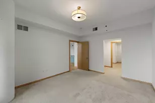 1240 S 2nd St, Minneapolis, MN 55415 - Photo 20