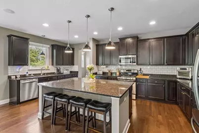 1078 Rosemary Circle, Chaska, MN 55318 - Photo 8