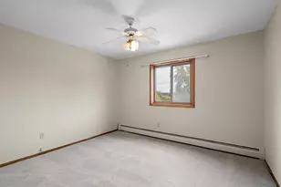 3155 Old Hwy 8, Roseville, MN 55418 - Photo 16
