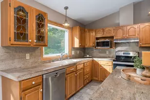 50 Canterbury Ct, Mankato, MN 56001 - Photo 12