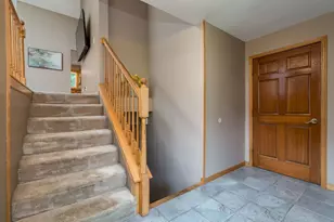 50 Canterbury Ct, Mankato, MN 56001 - Photo 2