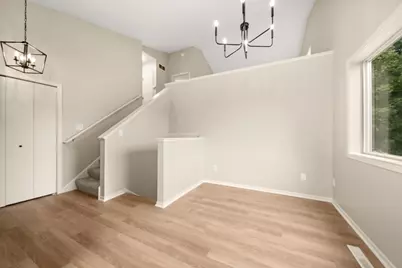 820 S Maple Street, Belle Plaine, MN 56011 - Photo 8