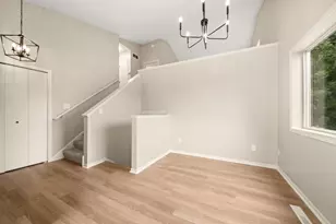 820 S Maple St, Belle Plaine, MN 56011 - Photo 8