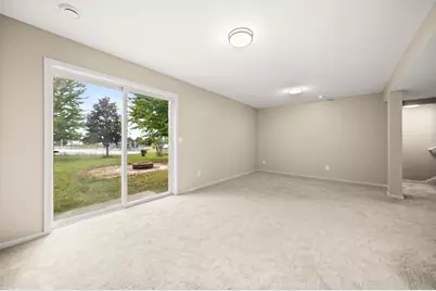 820 S Maple Street, Belle Plaine, MN 56011 - Photo 12