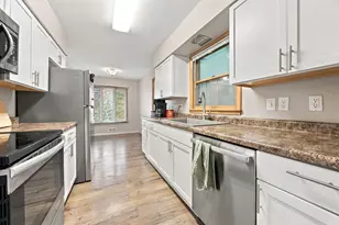 1509 9th Ave S, Moorhead, MN 56560 - Photo 8