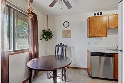 5284 Greenfield Avenue, Mounds View, MN 55112 - Photo 22