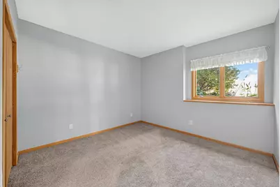 28319 Lakeside Lane, Lindstrom, MN 55045 - Photo 30