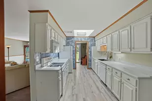 963 Trout Brook Rd, Hudson, WI 54016 - Photo 8