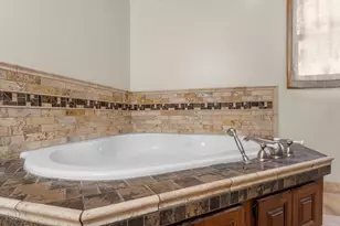 737 S Dakota Ave, New Richmond, WI 54017 - Photo 32