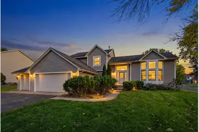 18418 85th Place N, Maple Grove, MN 55311 - Photo 2