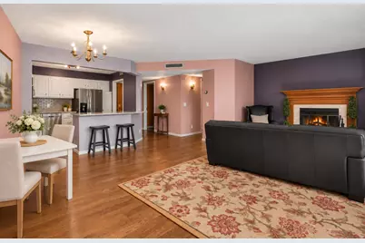 3030 Saint Albans Mill Road #211, Minnetonka, MN 55305 - Photo 2