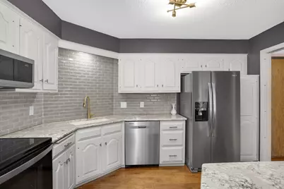 3030 Saint Albans Mill Road #211, Minnetonka, MN 55305 - Photo 12