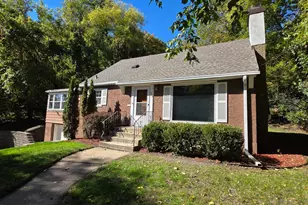 909 Old Lexington Ave, Saint Paul, MN 55116 - Photo 2