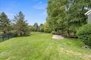 11605 Ivywood Trail, Woodbury, MN 55129 - Photo 44