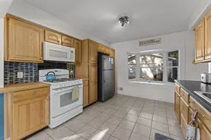 5347 Morgan Ave N, Brooklyn Center, MN 55430 - Photo 6