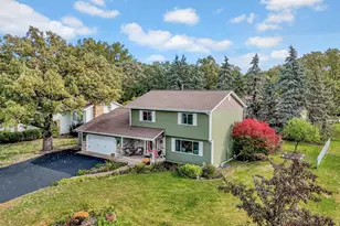 9653 Able St NE, Blaine, MN 55434 - Photo 4