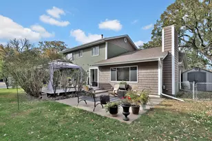 9653 Able St NE, Blaine, MN 55434 - Photo 14
