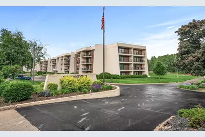 2455 Londin Lane E #216, Maplewood, MN 55119 - Photo 28
