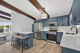 528 19th St NW, Rochester, MN 55901 - Photo 2