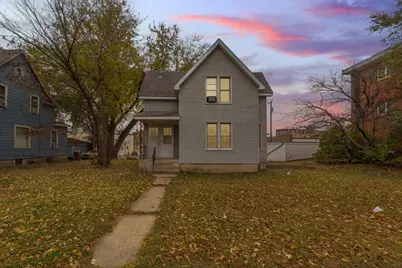 214 W College Street, Albert Lea, MN 56007 - Photo 2