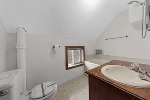 214 W College St, Albert Lea, MN 56007 - Photo 14