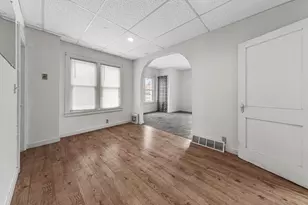 214 W College St, Albert Lea, MN 56007 - Photo 26