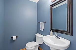 18043 Kindred Ct, Lakeville, MN 55044 - Photo 14