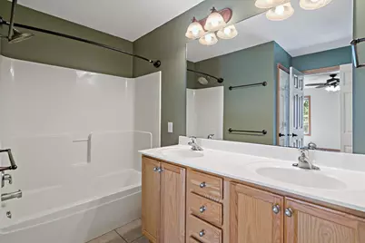 18043 Kindred Court, Lakeville, MN 55044 - Photo 20