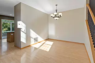 18043 Kindred Ct, Lakeville, MN 55044 - Photo 8