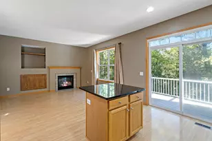 18043 Kindred Ct, Lakeville, MN 55044 - Photo 10