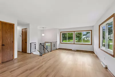 3548 Edgerton Street, Vadnais Heights, MN 55127 - Photo 8